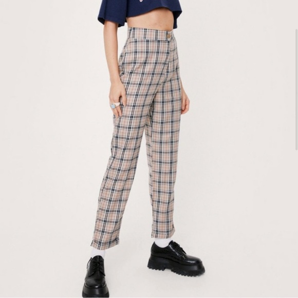 Nasty Gal plaid high waisted pants - 8 - Picture 2 of 7